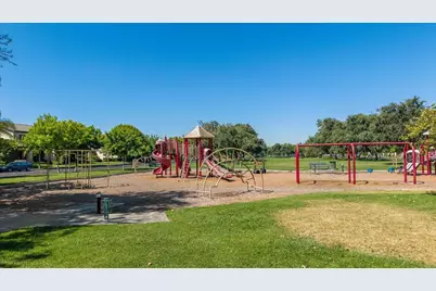 564 Old Bluff Court, Oakdale, CA 95361 - Photo 50