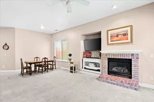 564 Old Bluff Ct, Oakdale, CA 95361 - Photo 28