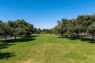 564 Old Bluff Ct, Oakdale, CA 95361 - Photo 52