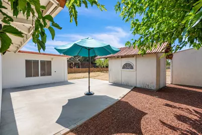 8156 Stevenson Avenue, Sacramento, CA 95828 - Photo 36
