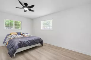 8156 Stevenson Ave, Sacramento, CA 95828 - Photo 16