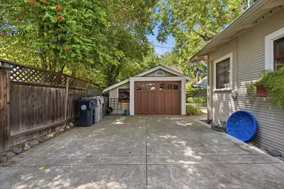 2608 3rd Avenue, Sacramento, CA 95818 - Photo 26