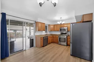 5930 Garden Ave, Olivehurst, CA 95961 - Photo 4