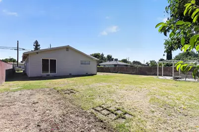 5930 Garden Avenue, Olivehurst, CA 95961 - Photo 18