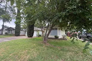 7600 Tierra Wood Way, Sacramento, CA 95828 - Photo 2