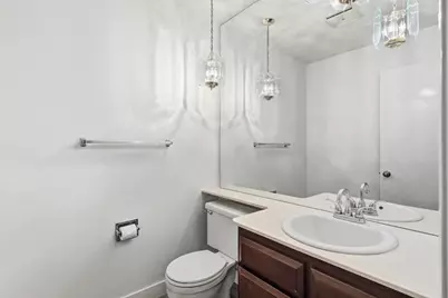 1061 Commons Drive, Sacramento, CA 95825 - Photo 12