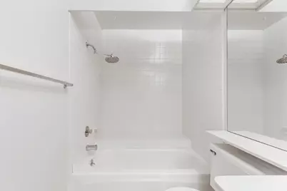 1061 Commons Drive, Sacramento, CA 95825 - Photo 20