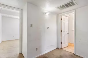 5441 71st St, Sacramento, CA 95820 - Photo 14