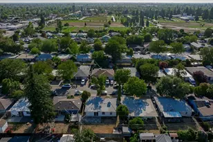 5441 71st St, Sacramento, CA 95820 - Photo 4