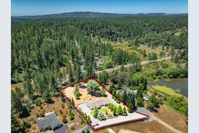 15570 Bella Sera Court, Grass Valley, CA 95945 - Photo 2