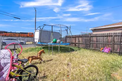1734 E Worth Street, Stockton, CA 95205 - Photo 22