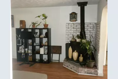 1016 Frienza Avenue, Sacramento, CA 95815 - Photo 2