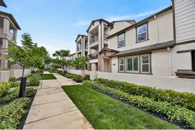 3074 Meadow Run Walk, Sacramento, CA 95833 - Photo 2