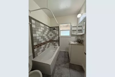 3350 26th Ave, Sacramento, CA 95820 - Photo 2