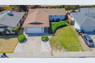 1214 W Downs Street, Stockton, CA 95207 - Photo 1