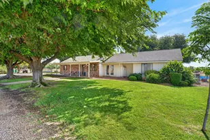 17500 E Collier Rd, Acampo, CA 95220 - Photo 4