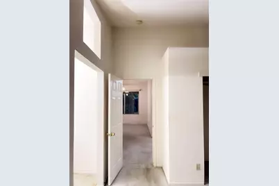 9184 Cerrolinda Circle, Elk Grove, CA 95758 - Photo 18