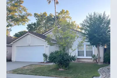 9184 Cerrolinda Circle, Elk Grove, CA 95758 - Photo 2