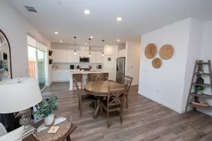 8758 Hg Madrigal Wy, Elk Grove, CA 95624 - Photo 16
