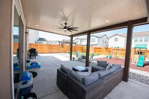8758 Hg Madrigal Wy, Elk Grove, CA 95624 - Photo 64