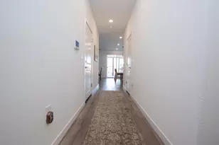8758 Hg Madrigal Wy, Elk Grove, CA 95624 - Photo 4