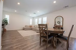 8758 Hg Madrigal Wy, Elk Grove, CA 95624 - Photo 8
