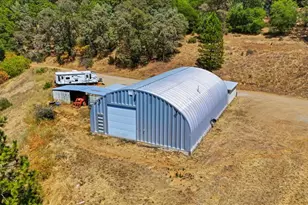 19114 Halcon Crest Ct, Grass Valley, CA 95949 - Photo 2