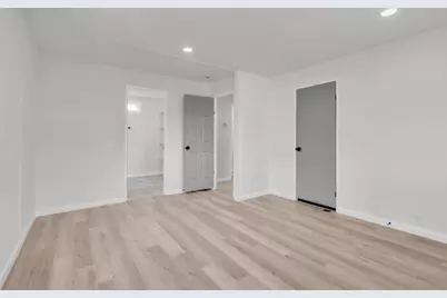 Hobbs Ln #57, Sacramento, CA 95842 - Photo 22