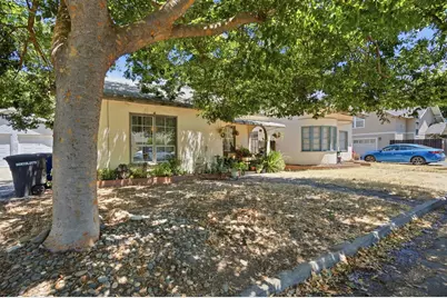 815 Wright Street, Modesto, CA 95350 - Photo 2