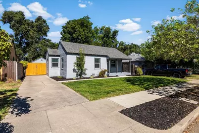 2243 Fernley Avenue, Sacramento, CA 95815 - Photo 4
