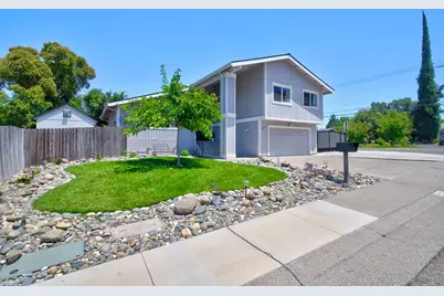 8697 Quail Oak Way, Orangevale, CA 95662 - Photo 2