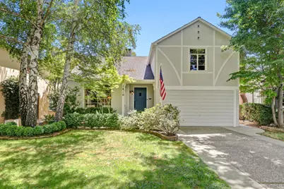 1810 4th Avenue, Sacramento, CA 95818 - Photo 1