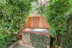 1810 4th Ave, Sacramento, CA 95818 - Photo 40