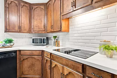 402 W Mayfair Avenue, Stockton, CA 95207 - Photo 18