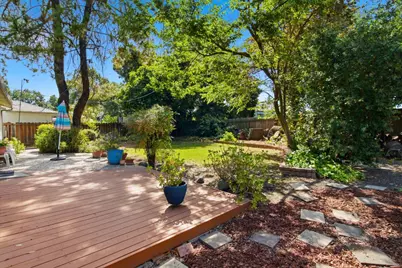 402 W Mayfair Avenue, Stockton, CA 95207 - Photo 24