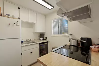 445 Almond Drive #108, Lodi, CA 95240 - Photo 8
