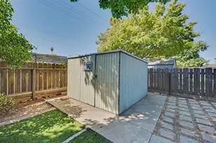 442 Coleman Ct, Modesto, CA 95354 - Photo 18