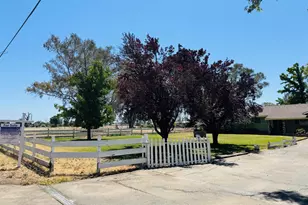 9086 Gerber Rd, Sacramento, CA 95829 - Photo 6