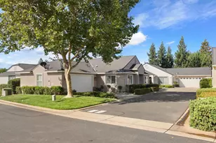 535 Village Dr, Galt, CA 95632 - Photo 4