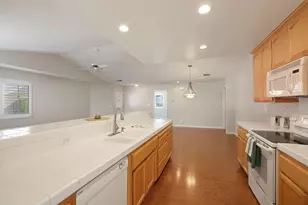 535 Village Dr, Galt, CA 95632 - Photo 12