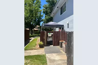 4707 Hayford Way #3, Sacramento, CA 95842 - Photo 2
