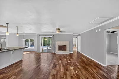 115 Elena Court, Turlock, CA 95380 - Photo 4