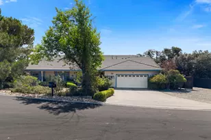 401 Oak Ridge Ct, Valley Springs, CA 95252 - Photo 1