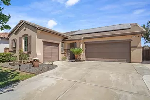 229 Wisteria Ln, Tracy, CA 95377 - Photo 4