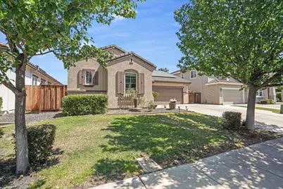 229 Wisteria Lane, Tracy, CA 95377 - Photo 2