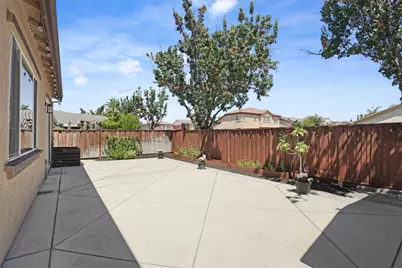 229 Wisteria Lane, Tracy, CA 95377 - Photo 38