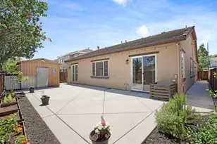 229 Wisteria Ln, Tracy, CA 95377 - Photo 34