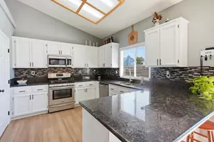 521 Star Ct, Wheatland, CA 95692 - Photo 6