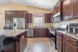 757 Strada St, Lemoore, CA 93245 - Photo 12