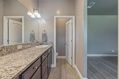 757 Strada Street, Lemoore, CA 93245 - Photo 42